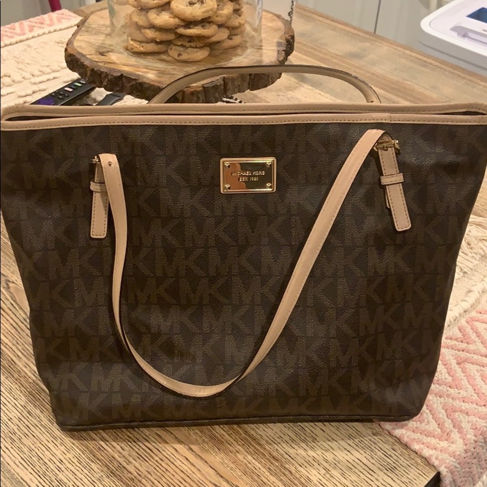 Michael Kors Tote